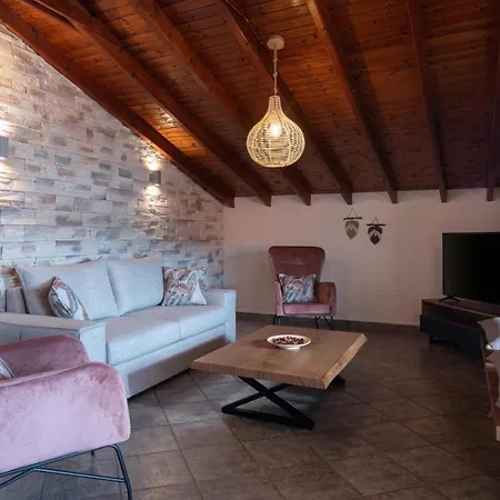 Irene's House Lejlighedshotel