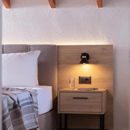 Irene's House Апарт-отель