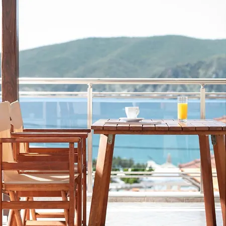 Апарт-отель Irene's House Каламици