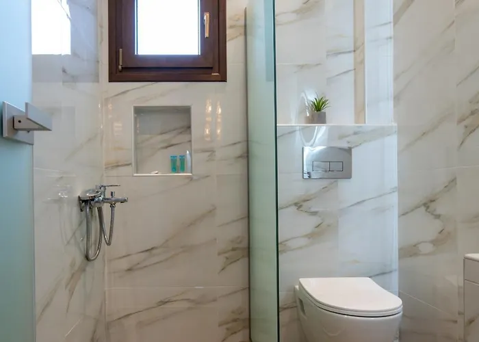 Irene's House Aparthotel