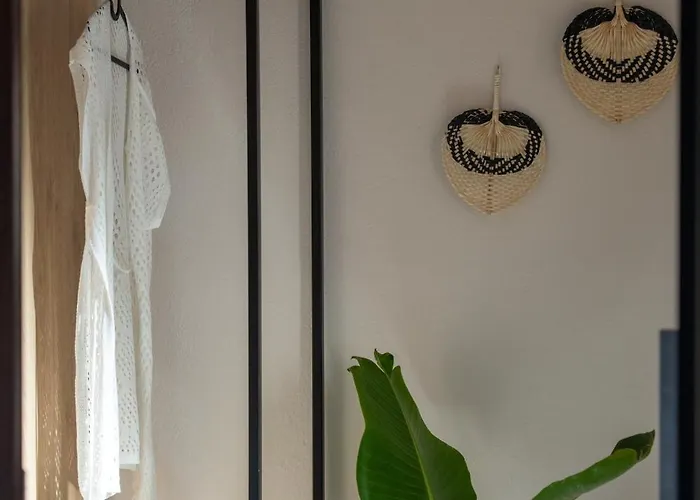 Irene's House Aparthotel Kalamitsi (Macedonia)