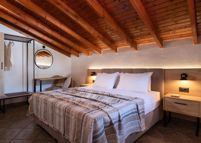 Irene's House Aparthotel Kalamitsi (Macedonia)