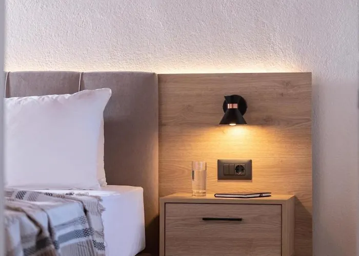 Irene's House Aparthotel