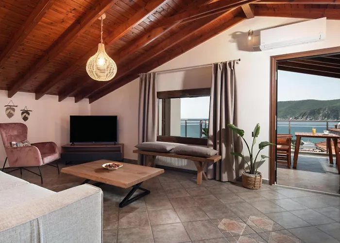 Irene's House Aparthotel Kalamitsi (Macedonia)